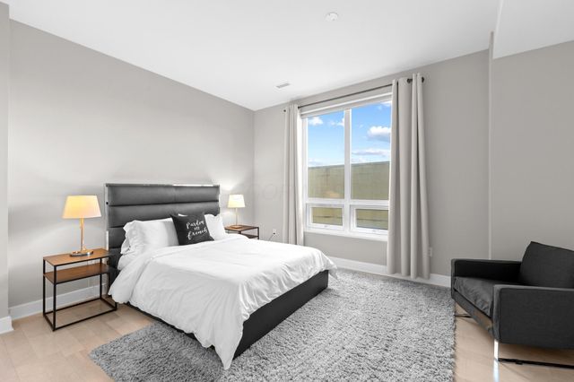 1145 N High Street, 203, Columbus, OH 43201