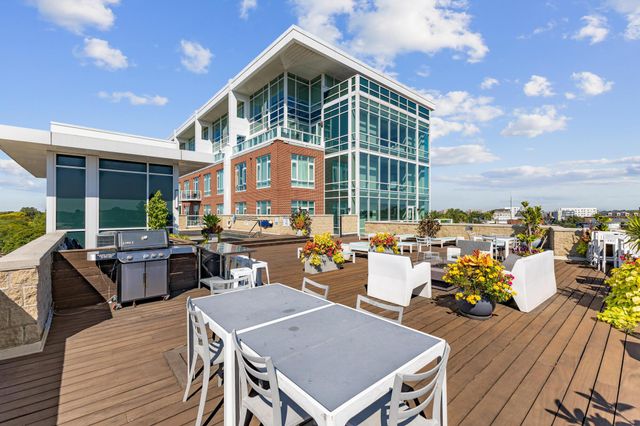 1145 N High Street, 203, Columbus, OH 43201