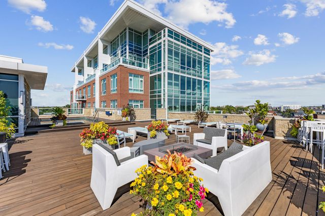 1145 N High Street, 203, Columbus, OH 43201