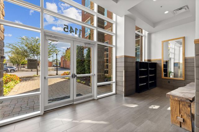 1145 N High Street, 203, Columbus, OH 43201