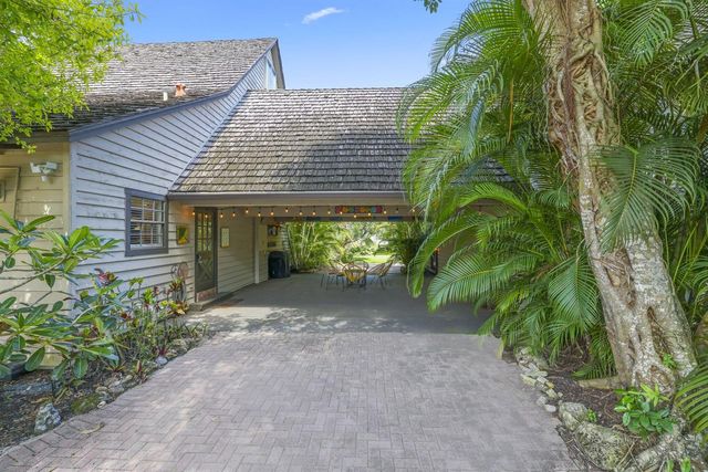 790 E Rambling Drive, Wellington, FL 33414
