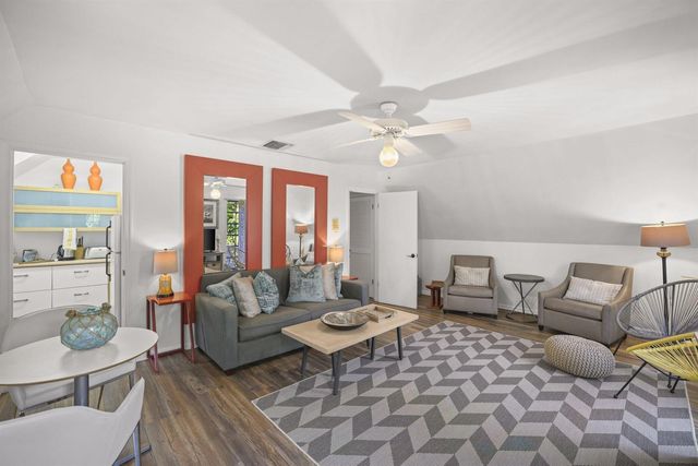 790 E Rambling Drive, Wellington, FL 33414