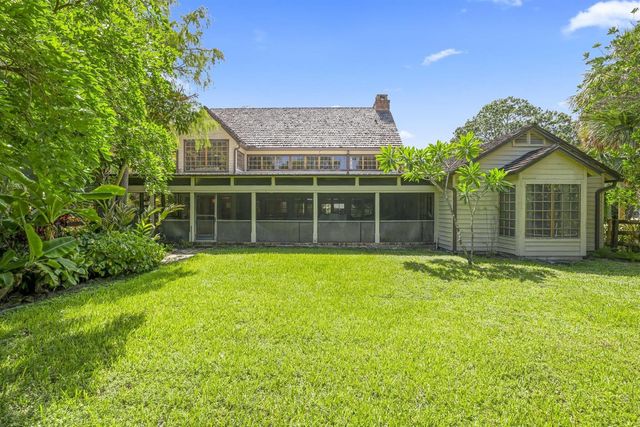 790 E Rambling Drive, Wellington, FL 33414