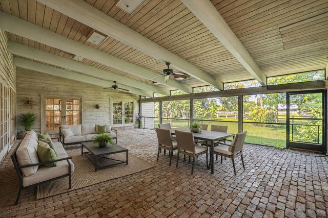 790 E Rambling Drive, Wellington, FL 33414