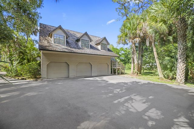 790 E Rambling Drive, Wellington, FL 33414