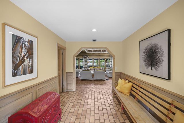 790 E Rambling Drive, Wellington, FL 33414