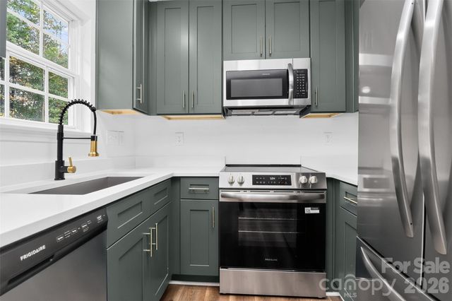 3024 Westwinds Court, Charlotte, NC 28214