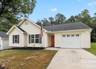 3024 Westwinds Court, Charlotte, NC 28214