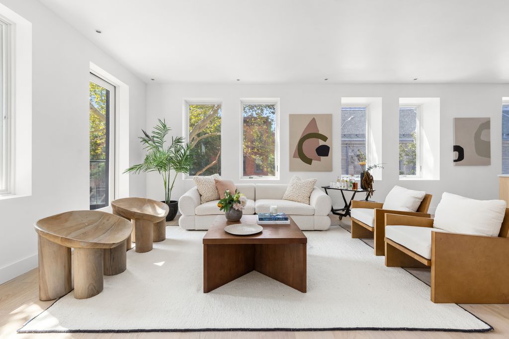 415 Degraw St Apt 2, New York City, NY 11217