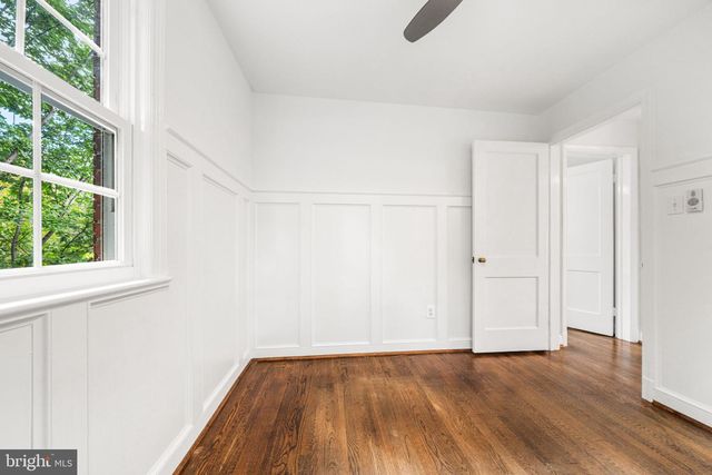 2535 23RD RD N, Arlington, VA 22207