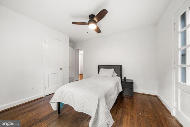 2535 23RD RD N, Arlington, VA 22207