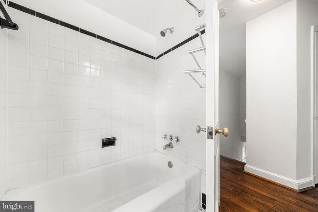 2535 23RD RD N, Arlington, VA 22207