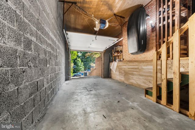 2535 23RD RD N, Arlington, VA 22207