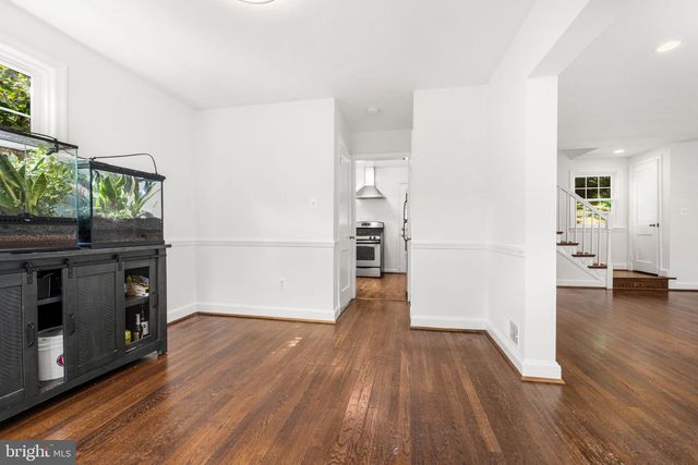 2535 23RD RD N, Arlington, VA 22207