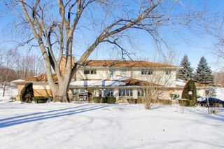 926 Braeburn Road, Inverness, IL 60067