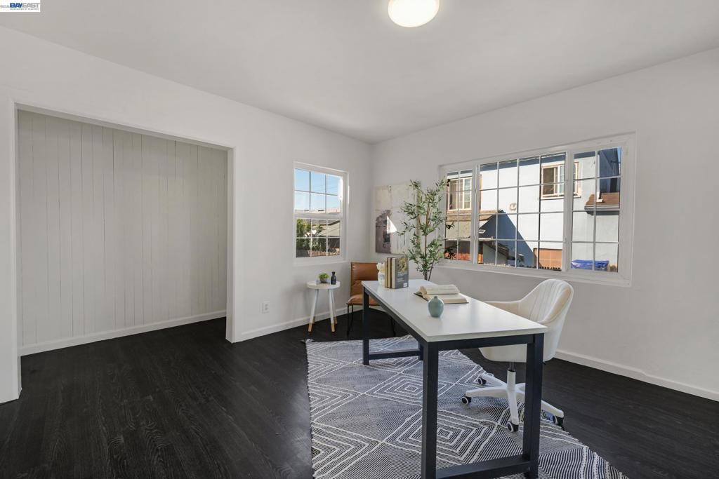 Image 19 of property listing at 784 Sunset Blvd, Hayward, CA 94541