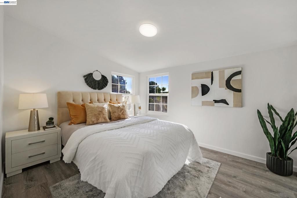 Image 20 of property listing at 784 Sunset Blvd, Hayward, CA 94541