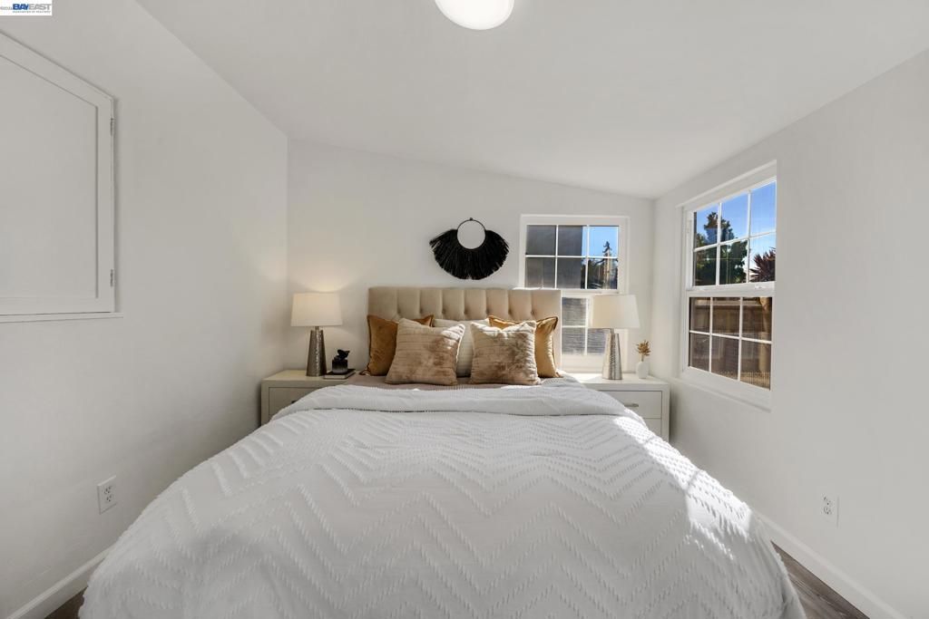 Image 21 of property listing at 784 Sunset Blvd, Hayward, CA 94541