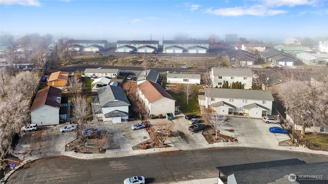 1824 W Crouse Street, Moses Lake, WA 98837