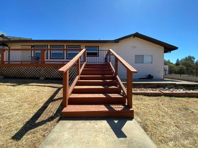 11610 Vickie Dr, Marysville, CA 95901