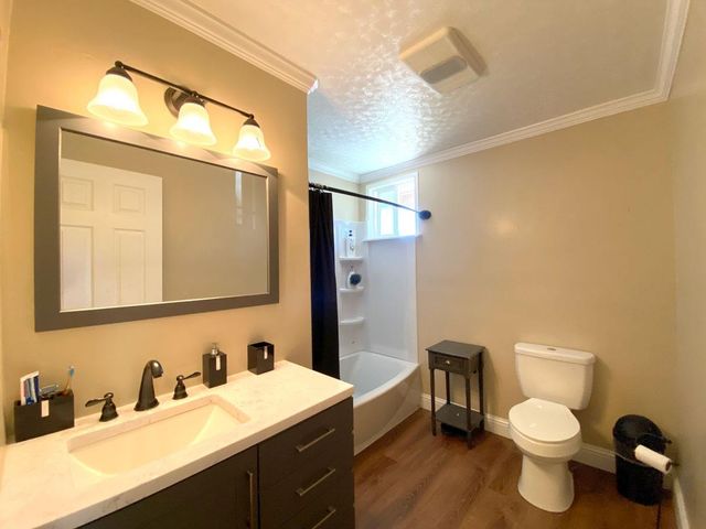 11610 Vickie Dr, Marysville, CA 95901