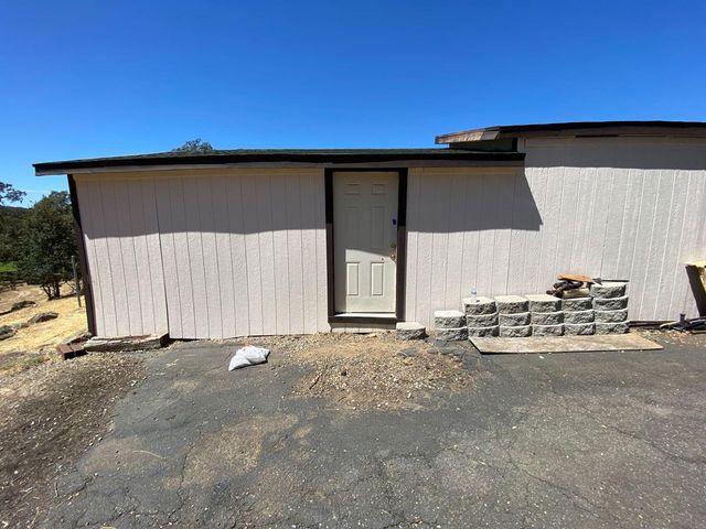 11610 Vickie Dr, Marysville, CA 95901