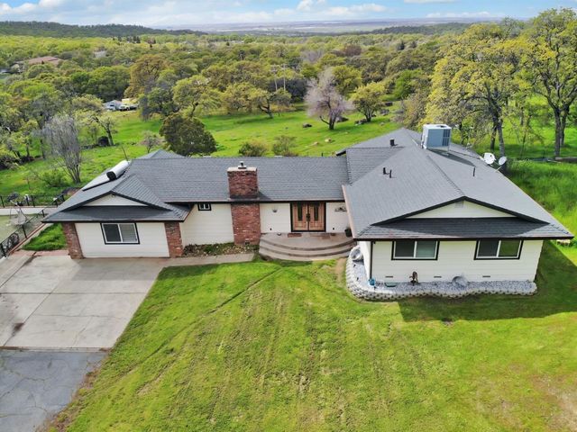 11610 Vickie Dr, Marysville, CA 95901