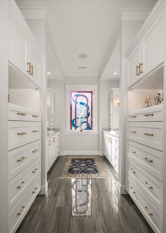 2107 E Peachtree Ct, Spokane, WA 99203