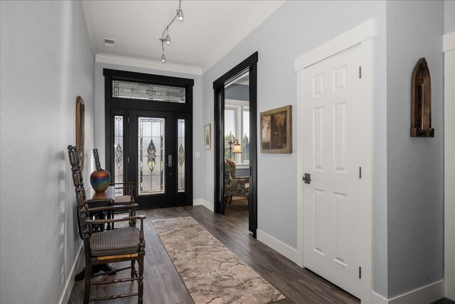 2107 E Peachtree Ct, Spokane, WA 99203