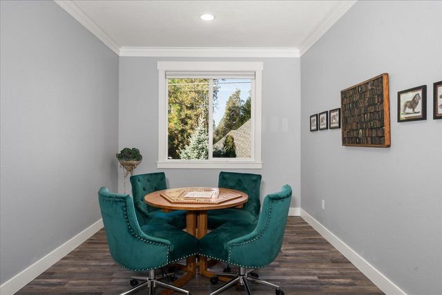 2107 E Peachtree Ct, Spokane, WA 99203