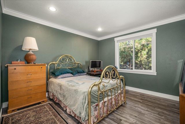 2107 E Peachtree Ct, Spokane, WA 99203