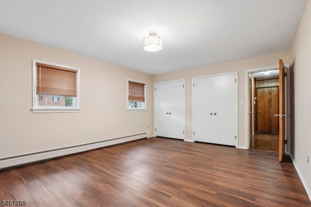 41 Rys Ter, Fair Lawn Boro, NJ 07410