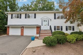 41 Rys Ter, Fair Lawn Boro, NJ 07410