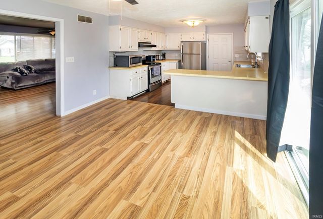 408 Kennedy Drive, Mount Vernon, IN 47620