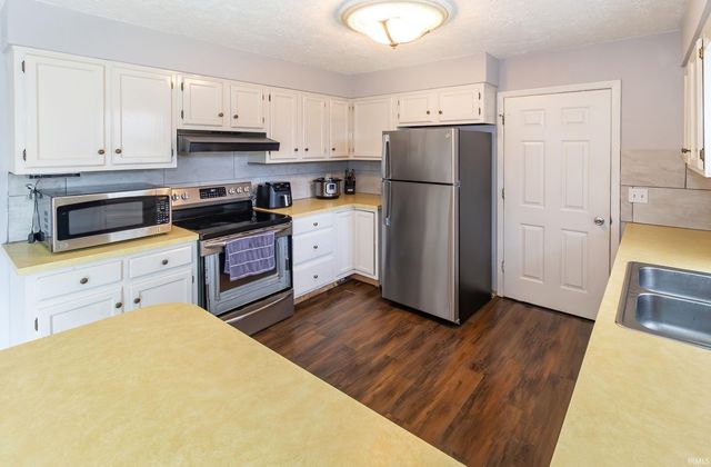 408 Kennedy Drive, Mount Vernon, IN 47620