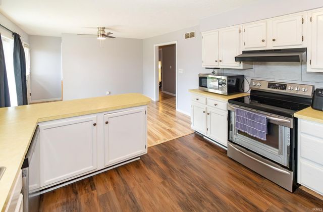 408 Kennedy Drive, Mount Vernon, IN 47620