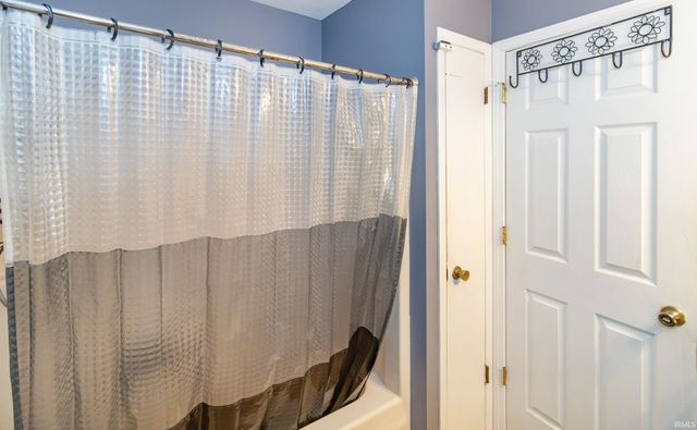 408 Kennedy Drive, Mount Vernon, IN 47620