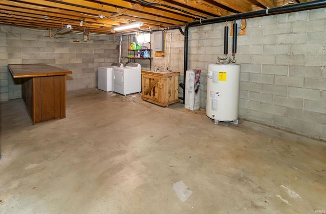 408 Kennedy Drive, Mount Vernon, IN 47620