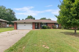 4211 West Tarkio Street, Springfield, MO 65802
