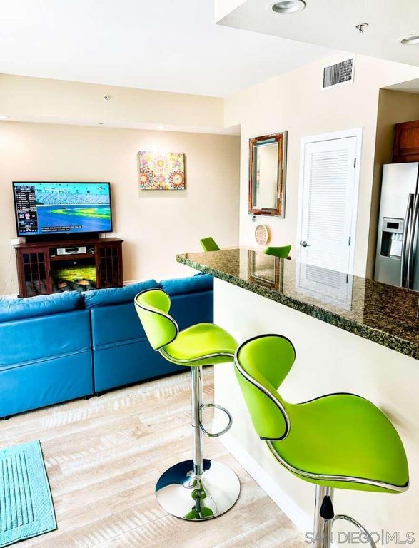 206 Park Blvd 402, San Diego, CA 92101 — photo 5