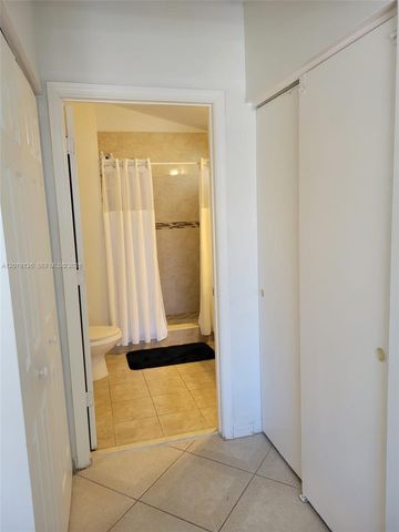 5670 NW 187th St 0, Miami Gardens, FL 33055