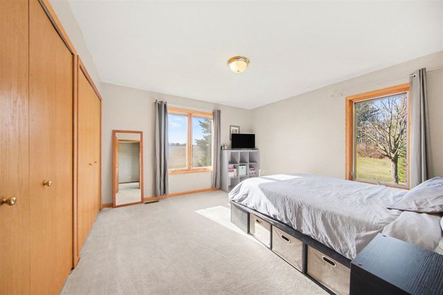 8600 Whippoorwill Lane, Manchester, MI 48158