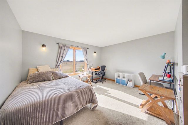 8600 Whippoorwill Lane, Manchester, MI 48158