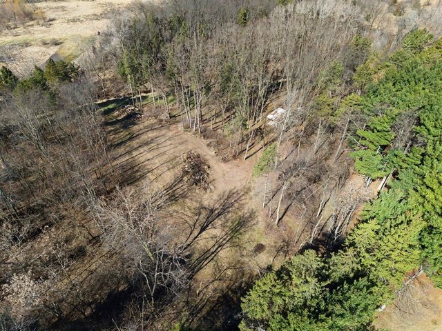 8600 Whippoorwill Lane, Manchester, MI 48158