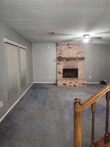 16711 Running Quail Court, Houston, TX 77489