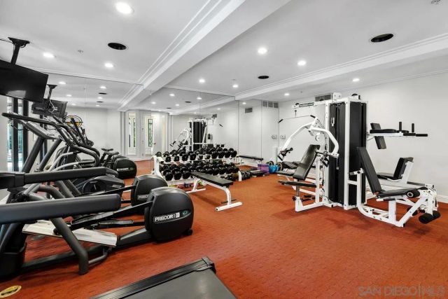 2400 Fifth Ave 222, San Diego, CA 92101