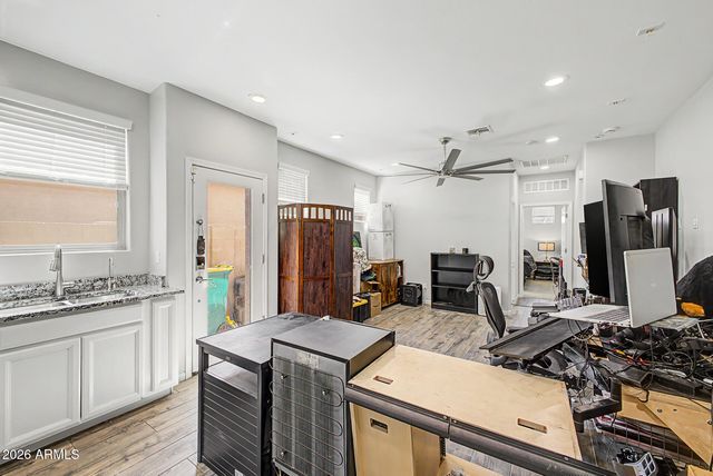 12353 W GLENN Drive, Glendale, AZ 85307