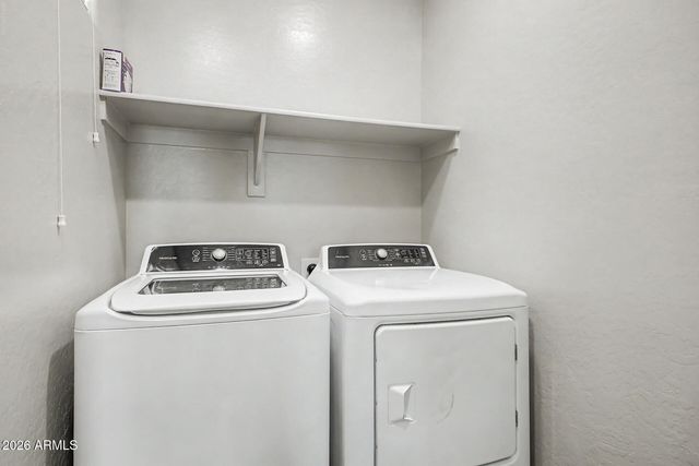 12353 W GLENN Drive, Glendale, AZ 85307
