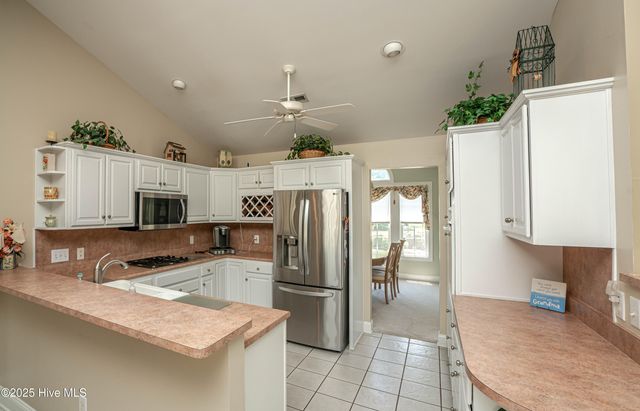 522 Glenburnie Street, Calabash, NC 28467
