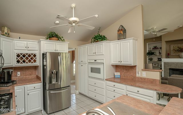 522 Glenburnie Street, Calabash, NC 28467